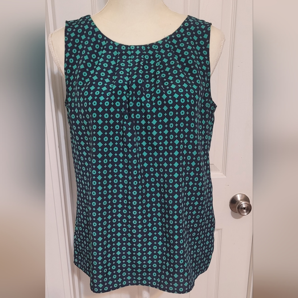 Loft sleeveless dressy blouse